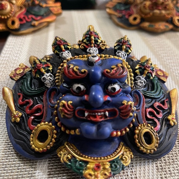 Beautiful wall hanging clay bhairab mask - Picture 16 of 16